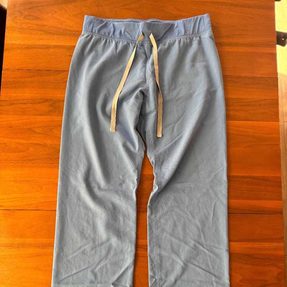Figs Technical Collection Gray Womens Scrubs Pants Size S